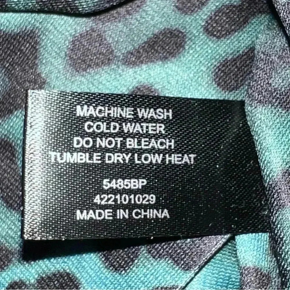 Boston Proper Women’s Green Back Leopard Turtleneck Knit Long Sleeve Top Small - Picture 12 of 16